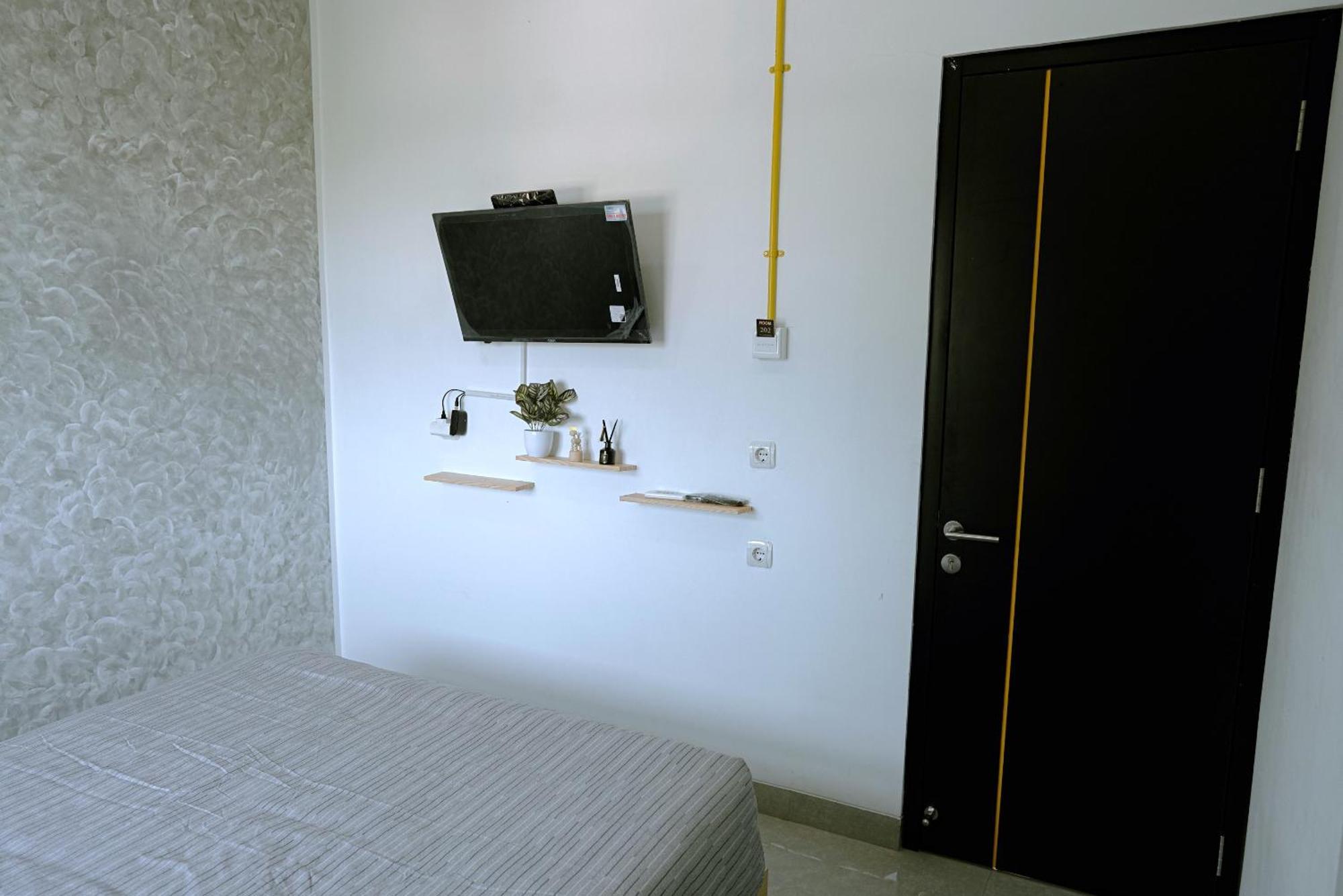 Arlita Guesthouse 치안주르 외부 사진