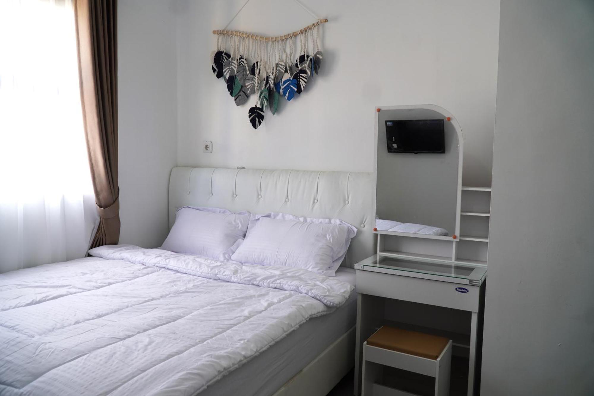 Arlita Guesthouse 치안주르 외부 사진